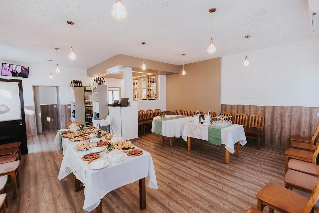 Joana's House - Restaurant and Tapas_Viana de Duero_slider_image_1