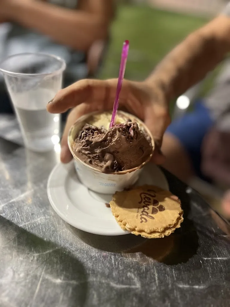 MARTA GONZALEZ_Heladería Nevada_Cuevas del Almanzora_review