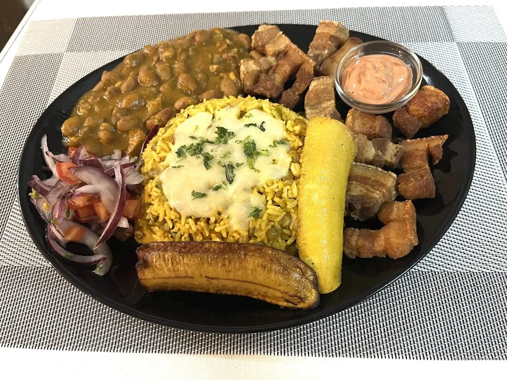 Restaurante Ecuatoriano Latino EL MEDITERRANEO_Cuevas del Almanzora_slider_image_3