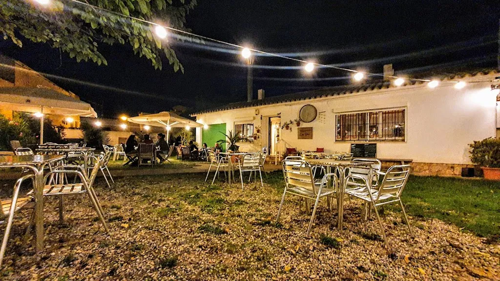 Elba Martínez_Can Lleó_Albinyana_review