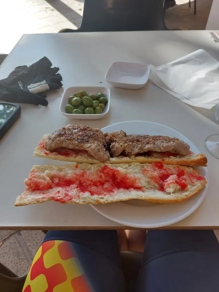 Gesti Viciao Primigenio_BAR Colomí_Alcover_review