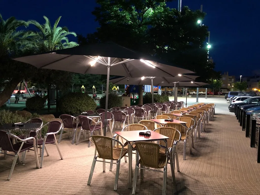 cafeteria Bonillo restaurant in Alcover