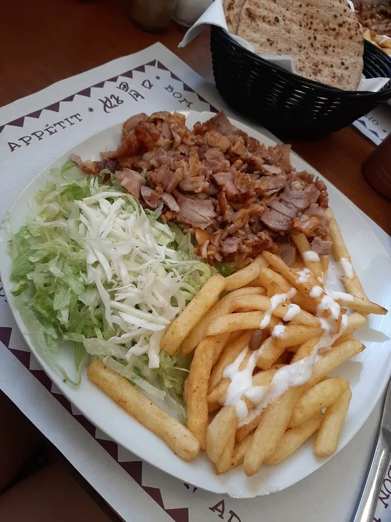 Maëva A_Kebab Penya Barça_Alcover_review