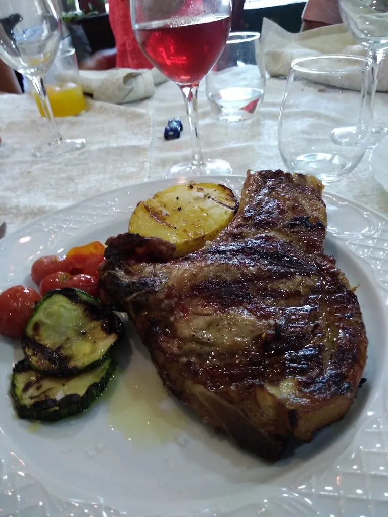 Dee Giles_El Álamo Restaurant_Alcover_review