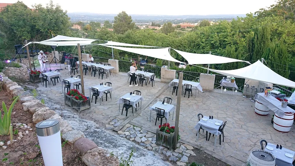 Tancat per sempre restaurant in Alcover