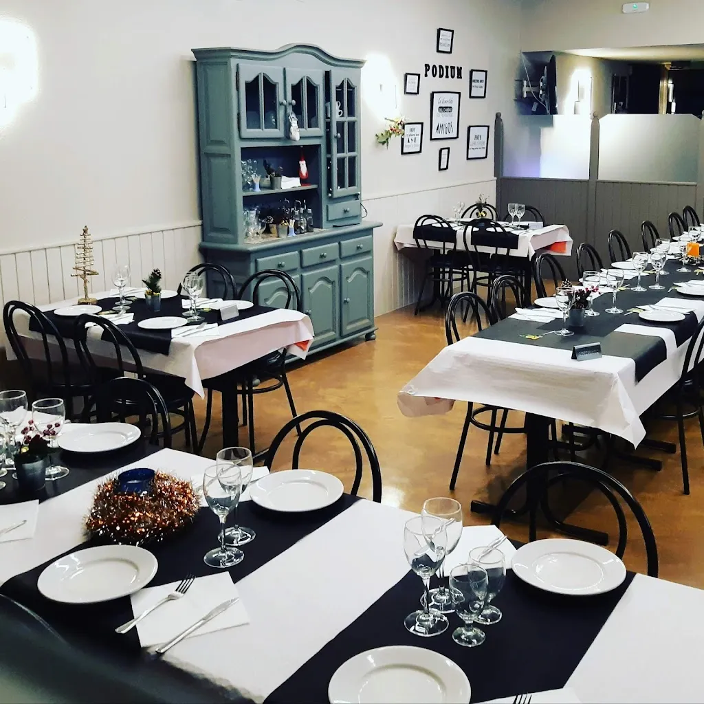 Restaurant Bar Pòdium restaurant in Aldea L