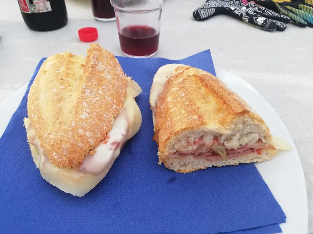 Menu_Menja Bé Piscines l’Aleixar_Aleixar_image_9