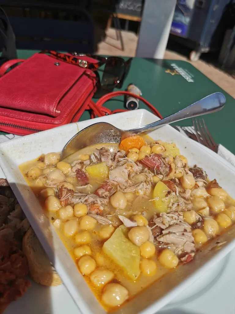 Mandy Beck_Bar El Tiburón_Cuevas del Almanzora_review