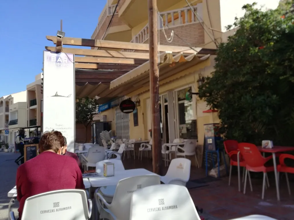 Bar El Tiburón restaurant in Cuevas del Almanzora