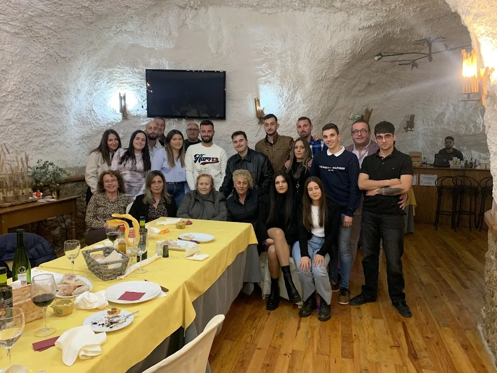 Olivier Martinez_Finca Cuevas Pulpi_Cuevas del Almanzora_review