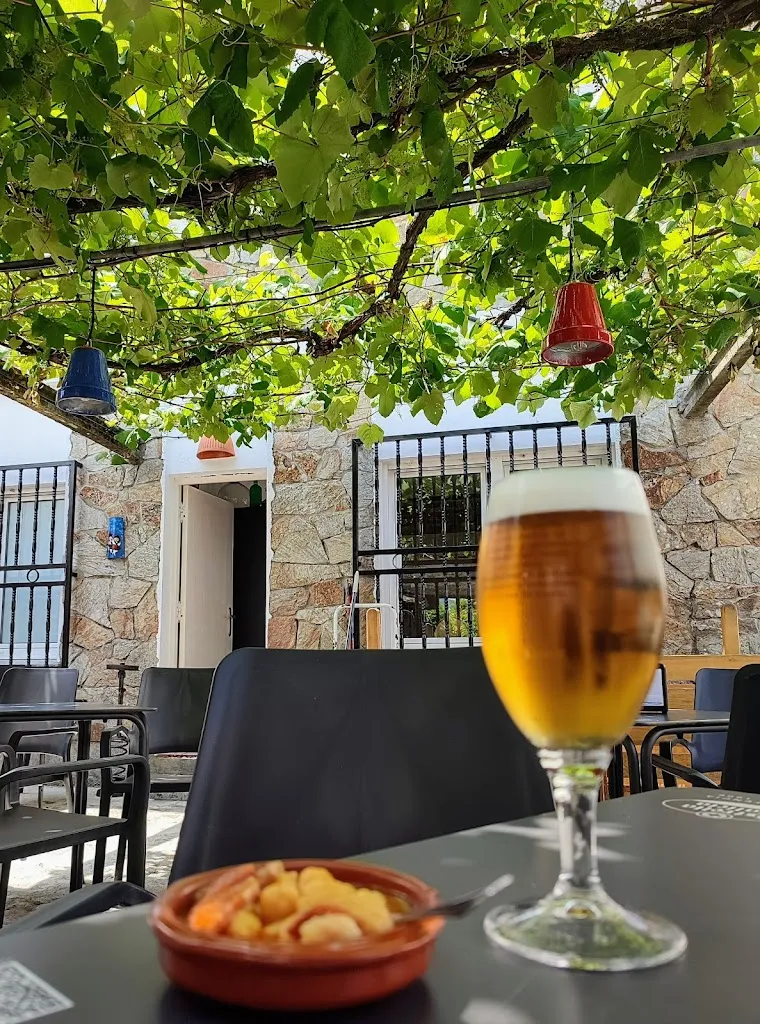 Eldar Einarson_Tío Moncho_Corcubión_review