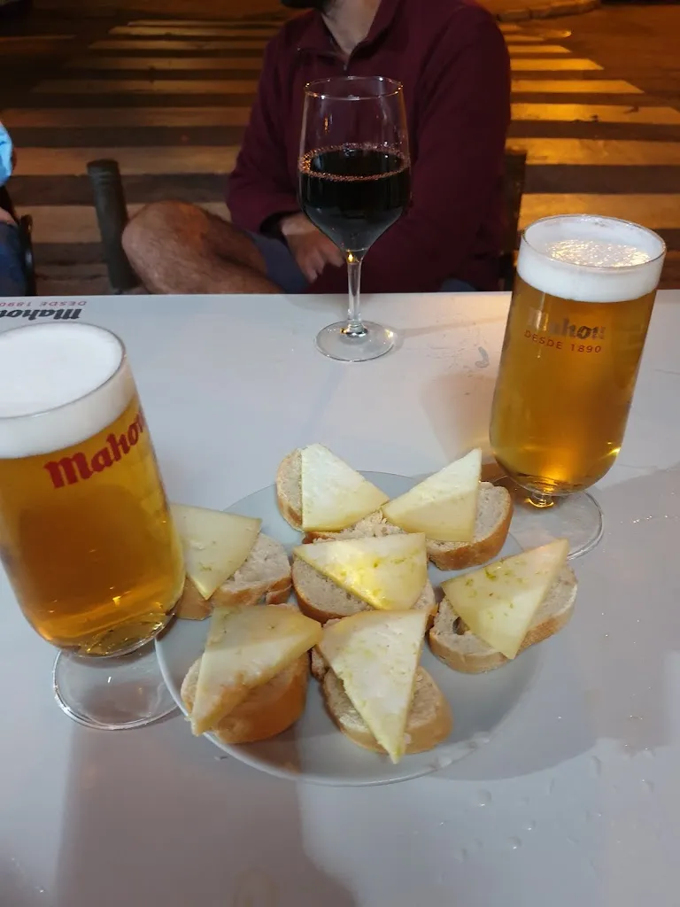 Menu_Restaurante Cafeteria Piccolo_Cuevas del Almanzora_immagine_4