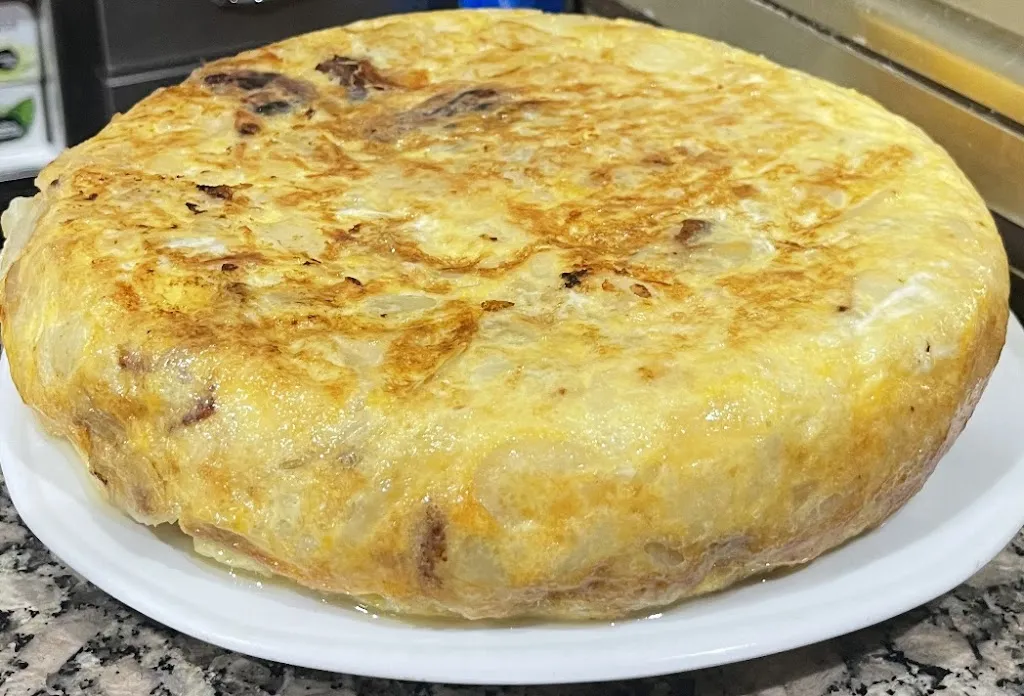 Bar restaurante El Mosset restaurant in Alcanar