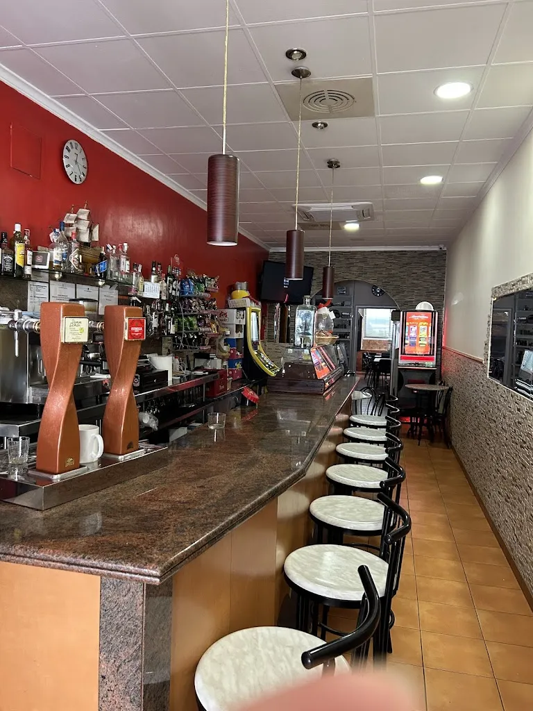 Bar Cafeteria Constitució restaurant in Alcanar
