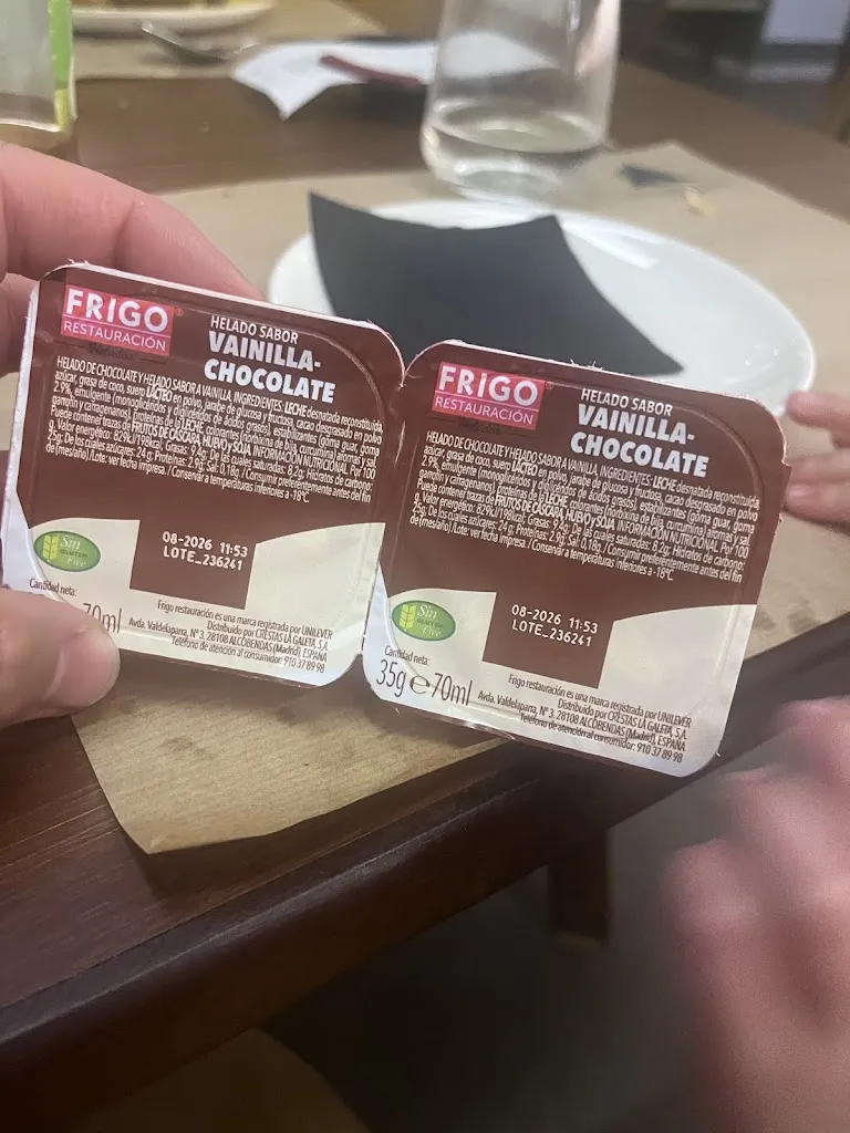 Satirical Tunes_Aromatic Restaurant_Altafulla_recensione