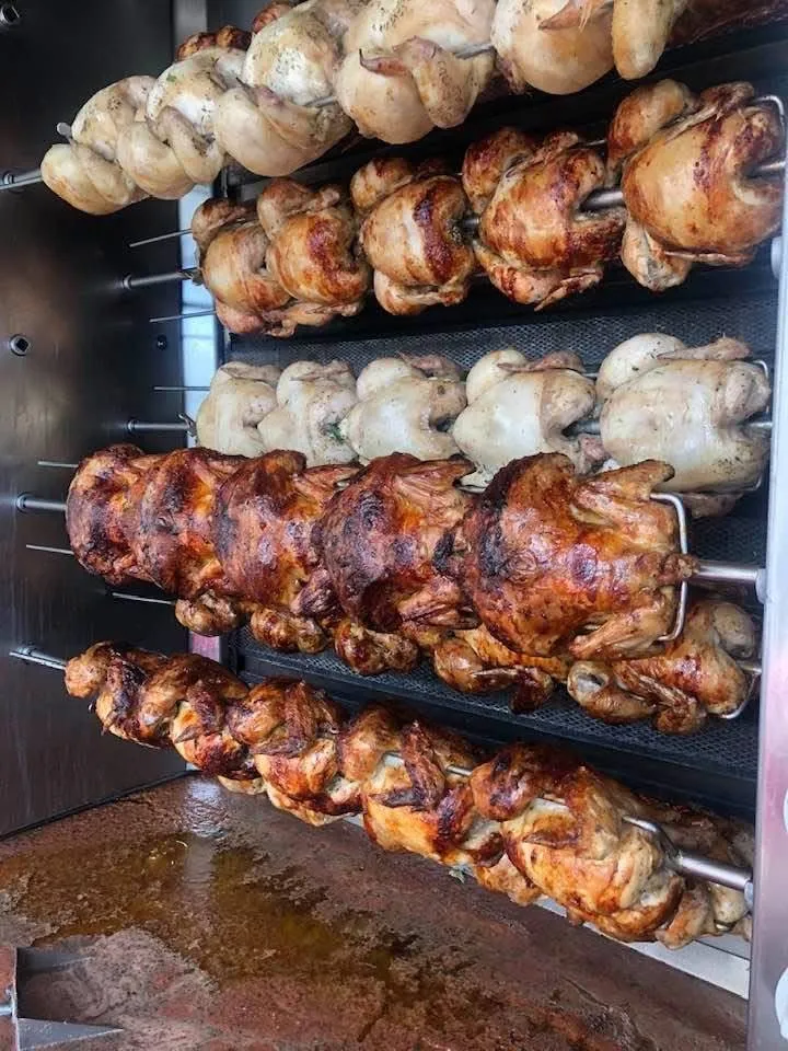 El pollo de oro_Cuevas del Almanzora_slider_image_2