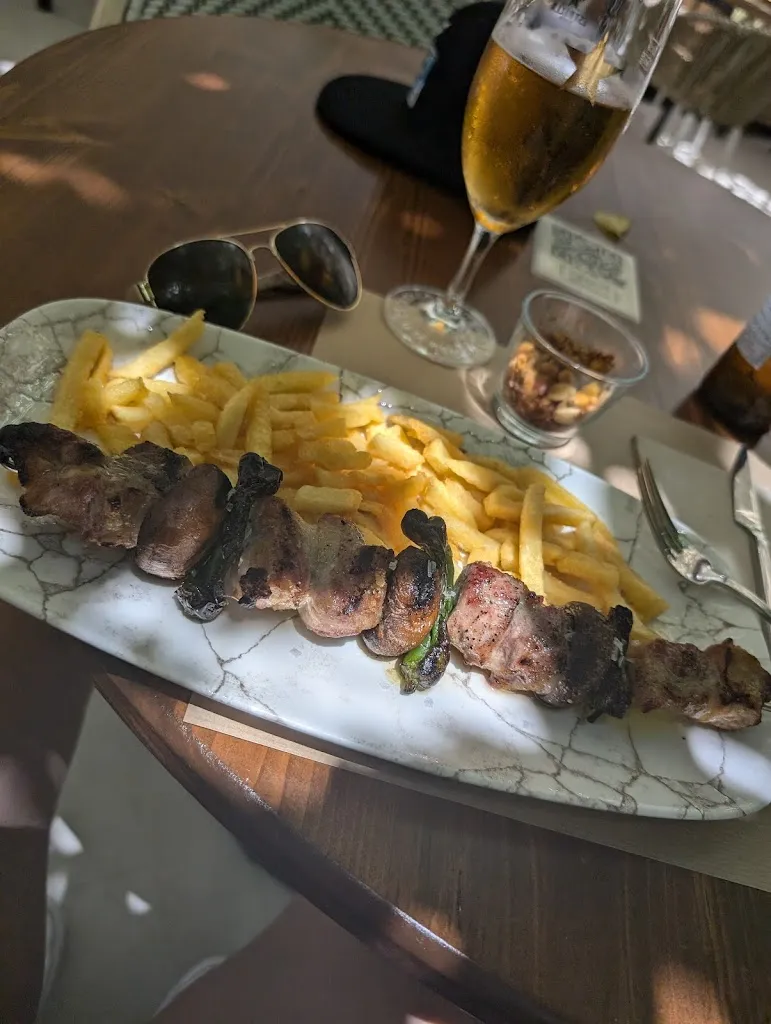 Philip Sam_Restaurant Pinxo i Brasa_Altafulla_review