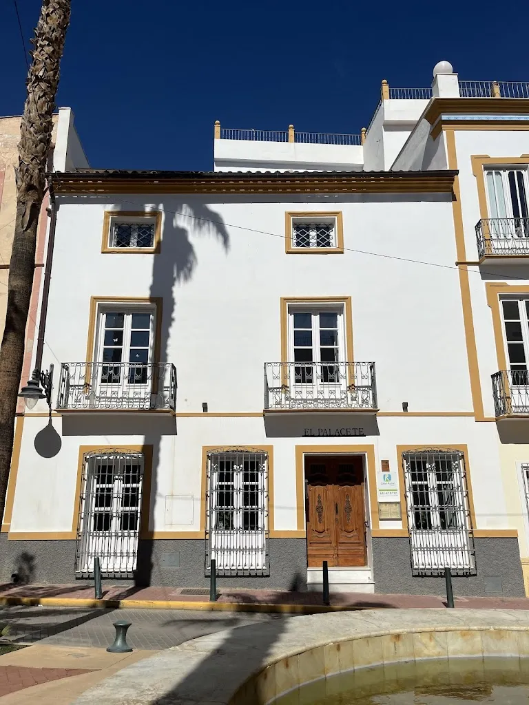 Georgina Thomas_El Palacete de Cuevas del Almanzora_Cuevas del Almanzora_review