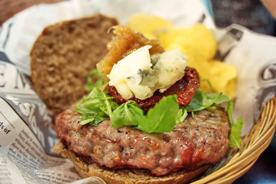 Hamburgueseria Alta•Burg_Altafulla_slider_image_3