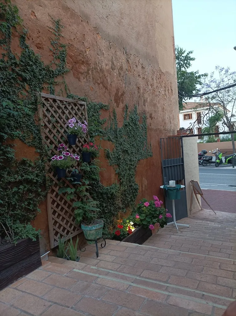 Emer Deane_Los Arcos Altafulla_Altafulla_review