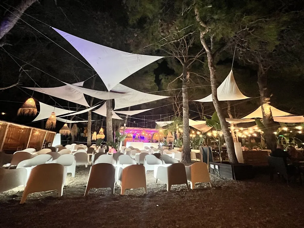 Rompeolas restaurant in Altafulla