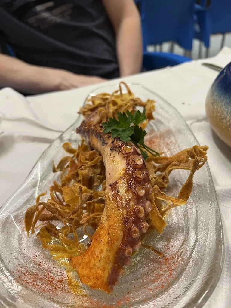 Dang Uyen_LOS MAÑICOS_Altafulla_review