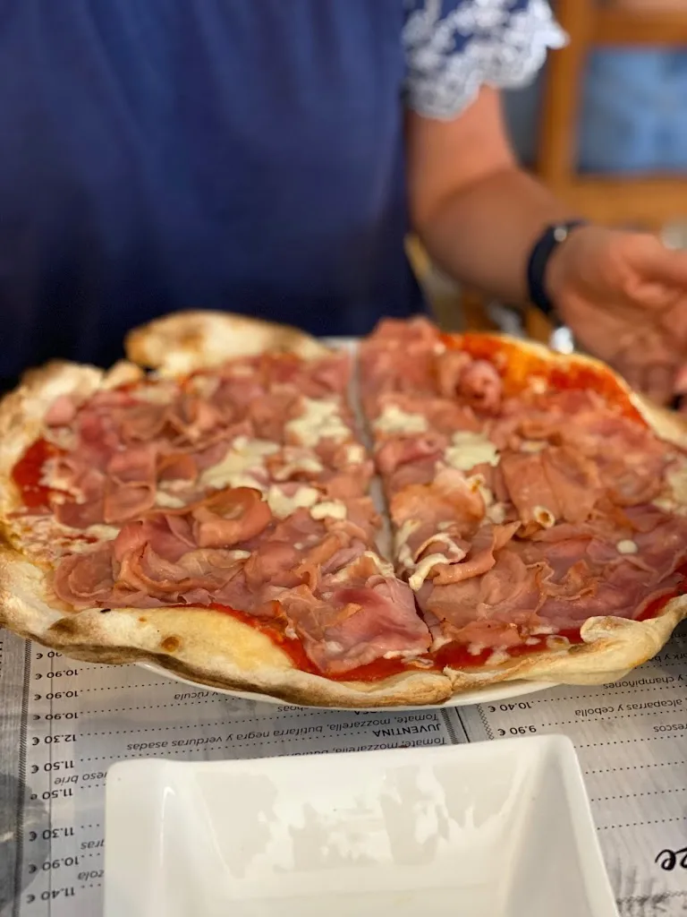 Anulka_Pizzería la Trattoria de Torredembarra_Altafulla_review