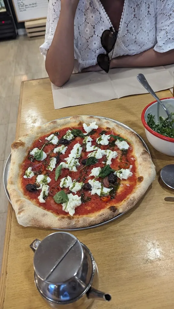 Hasmukh Kerai_Pizzeria La Rosita_Altafulla_review