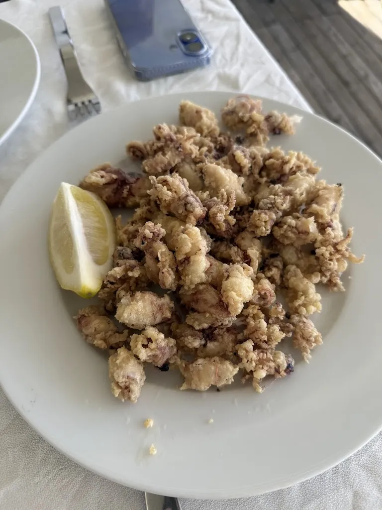 Angie Flores-Araja_Lorena Restaurante_Ametlla de Mar_review