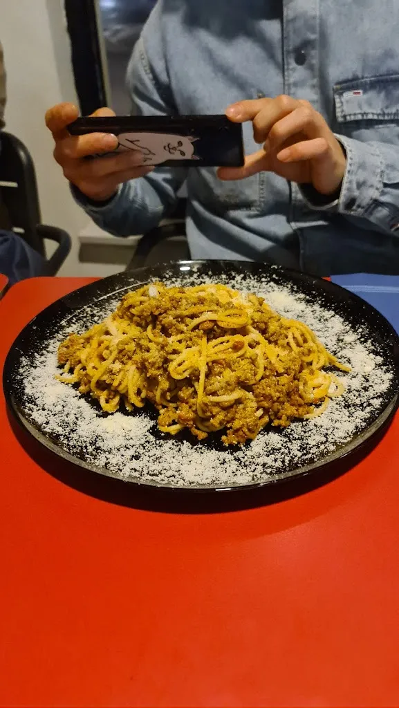 Cherry Villar_Restaurant-Pizzería AQUAREL·LA_Ametlla de Mar_review