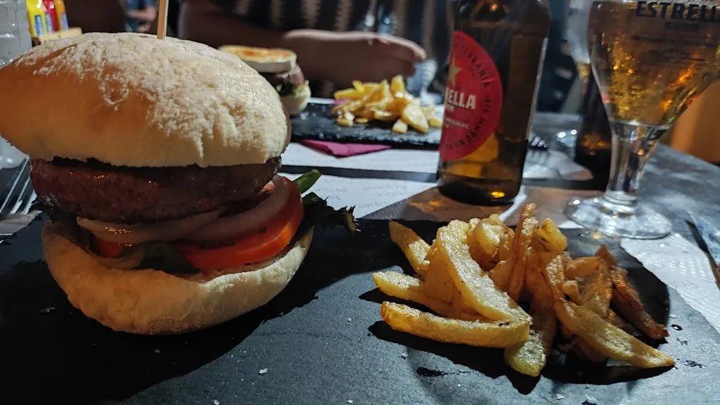 michela d'amico_EL LLOC_Ametlla de Mar_recensione