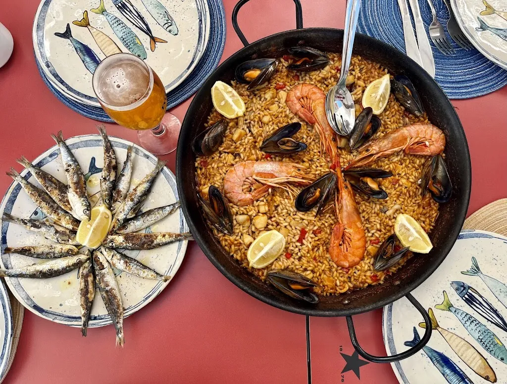 Cristina Pal_LES TAPES DEL MAR_Ametlla de Mar_recensione