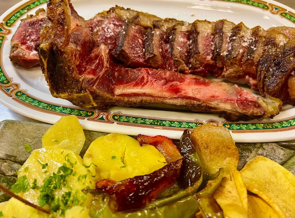 Tablao Flamenco Los Porches_Gallardos Los_slider_image_3