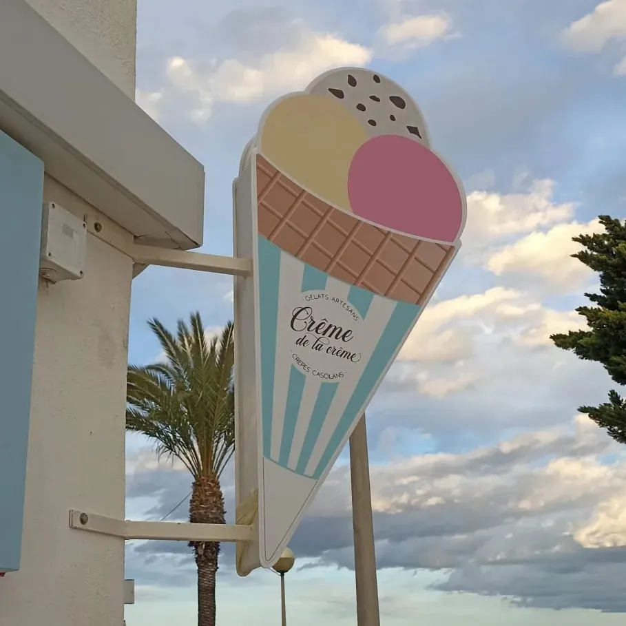 Crême de la Crême Passeig Marítim_Ametlla de Mar_slider_image_3