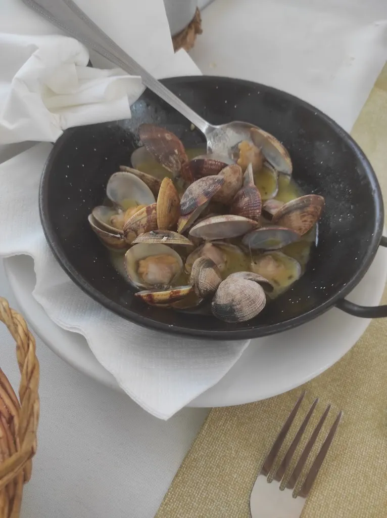 Menu_Restaurant Amics del Mar_Ampolla L_image_8