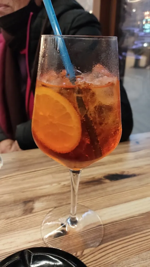 Menu_Bama Beach Club Restaurant_Ampolla L_image_8