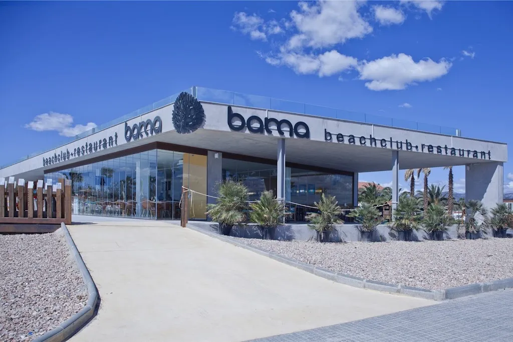 Bama Beach Club Restaurant ristorante a Ampolla L