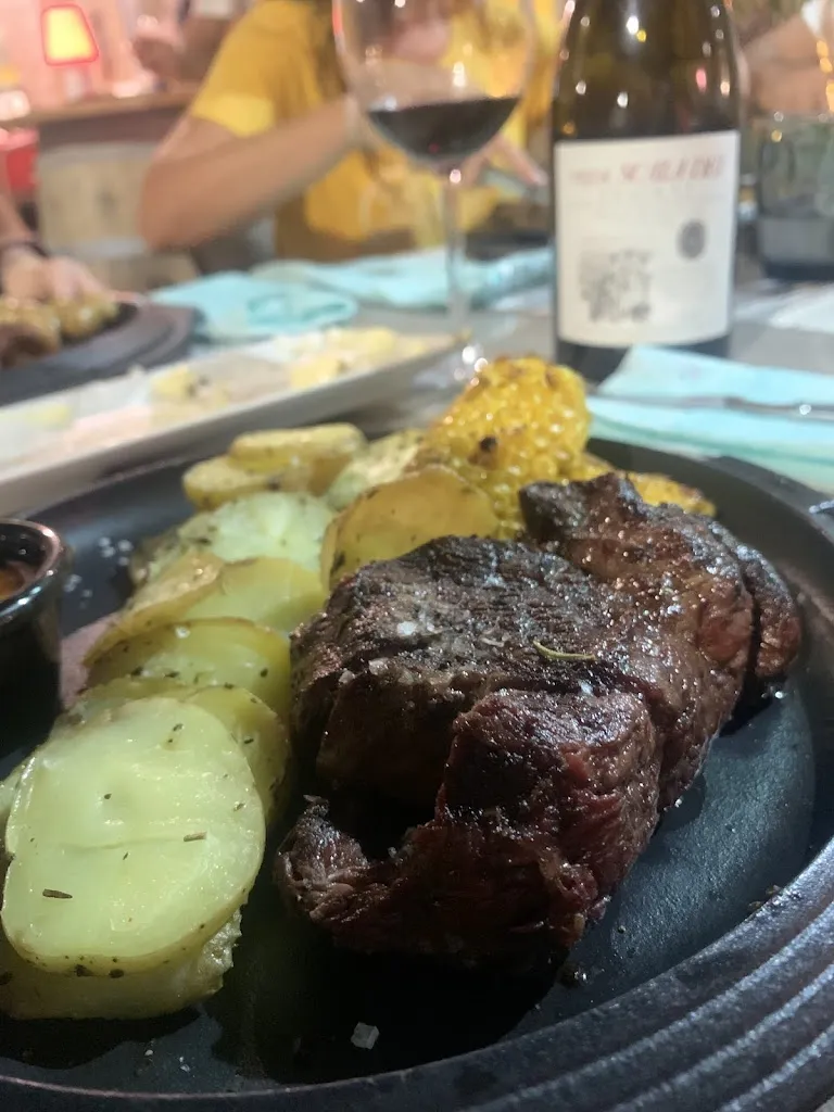 Menu_Salazar's Beachfront Bar & Grill_Ampolla L_image_7