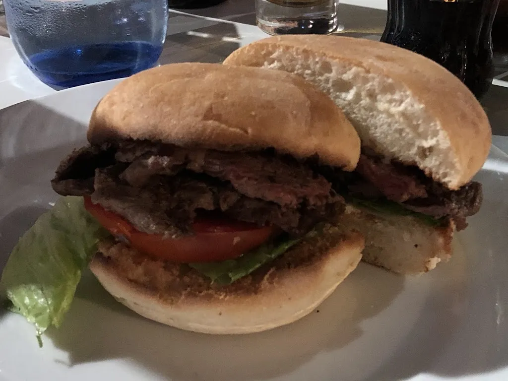 David Gavilan_AZARA Braseria_Ampolla L_review