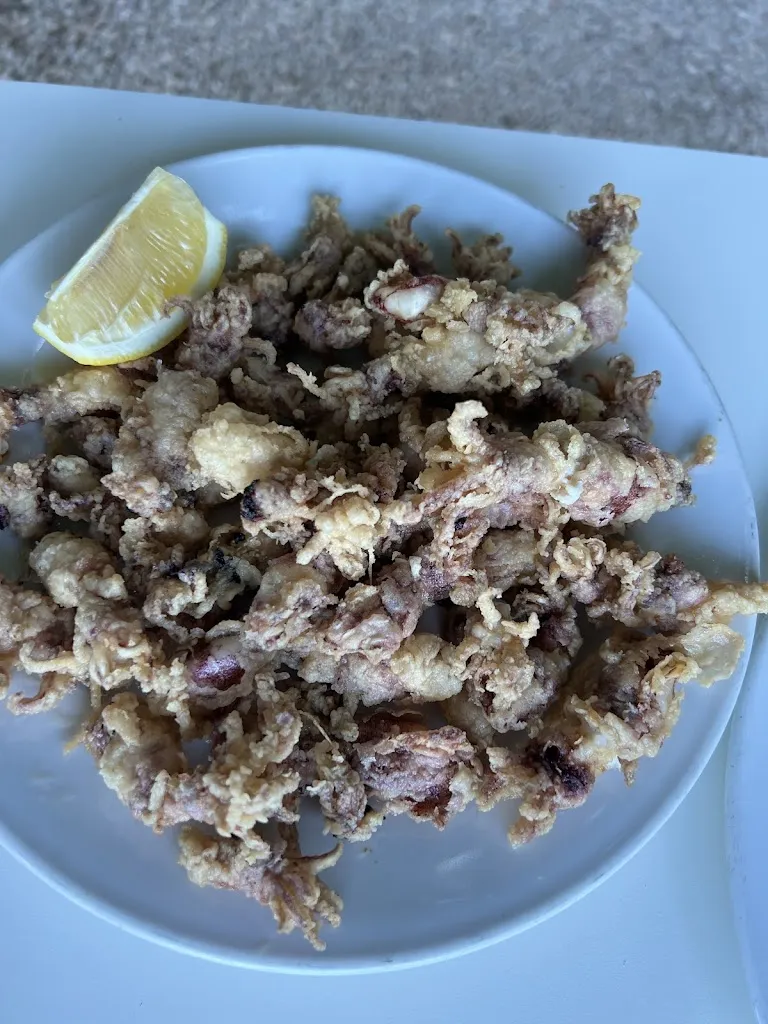 Grumazescu Raluca_Restaurant Bar Pepe_Ampolla L_review