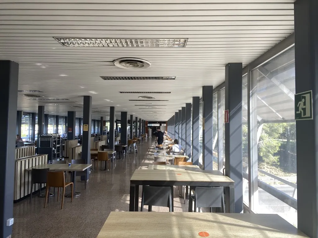 Medas self-service restaurant_Arboç_slider_image_3