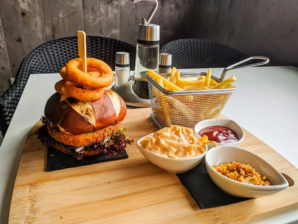 Miraflores Bar & Restaurant_Gallardos Los_slider_image_3