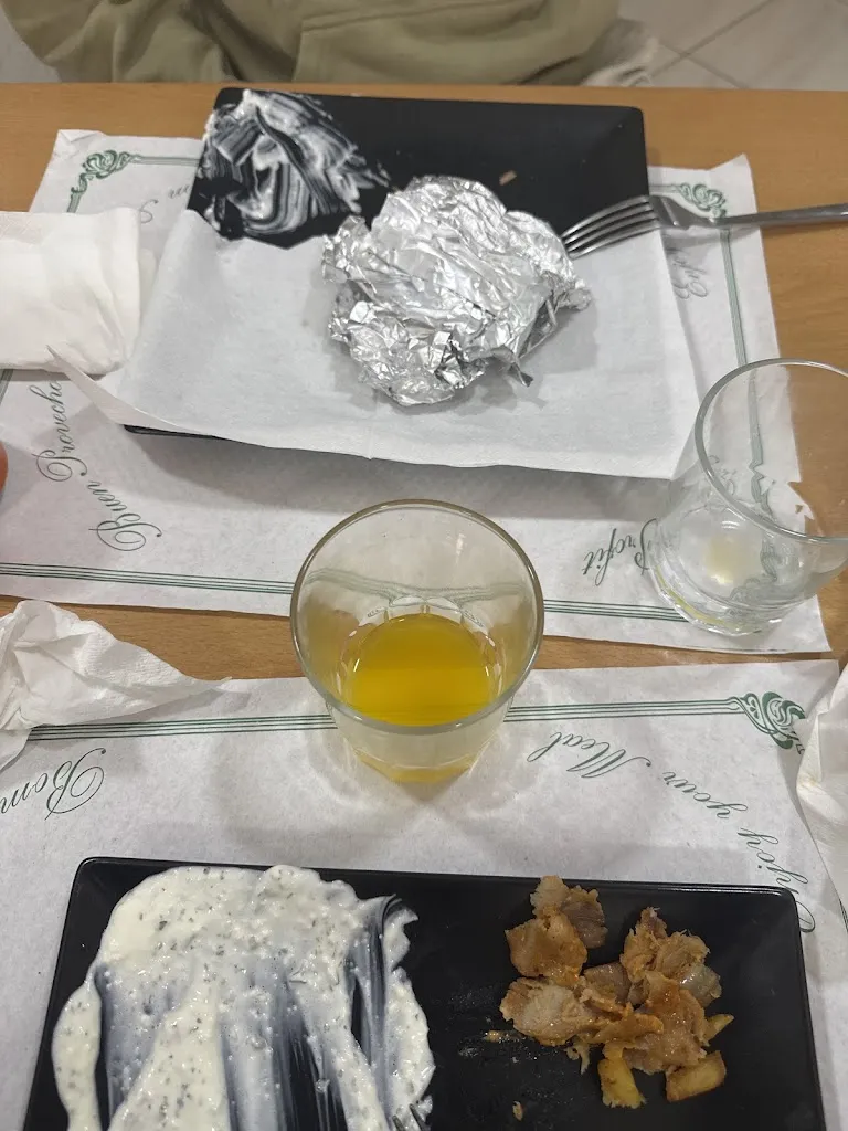 yeeraayjmneezz_L’Arboç pizzeria Doner kebab_Arboç_review