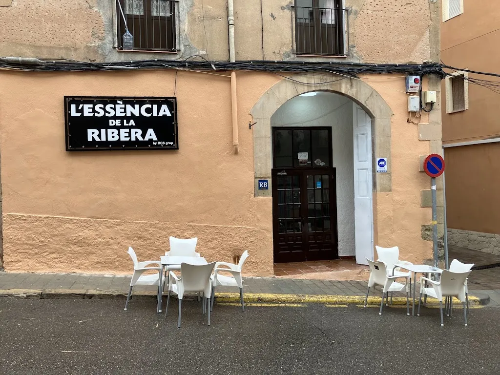 Bar Restaurant El Caliu restaurant in Ascó