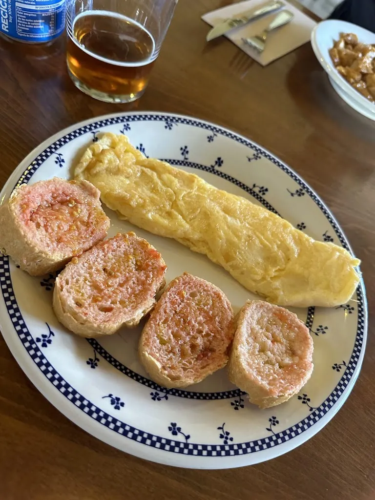 Menu_Bar Font_Banyeres del Penedès_image_3