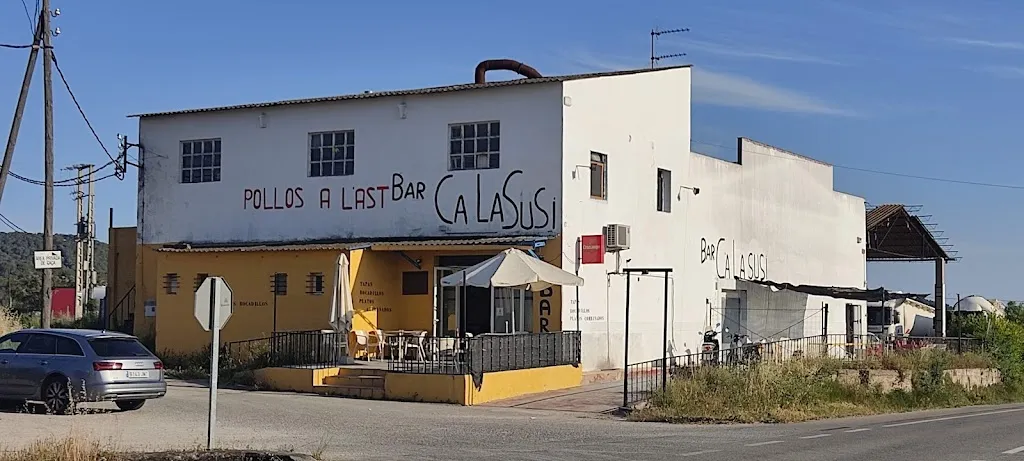 Bar Ca La Susi restaurant in Bellvei