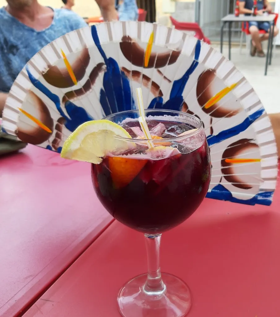 Claire Marsh_ELS FOGONS DE CAL FERRER_Benifallet_review