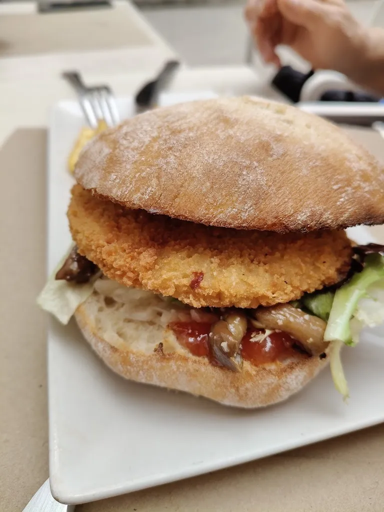 Pascal Becker_El Rebost de l'Estel_Benissanet_review