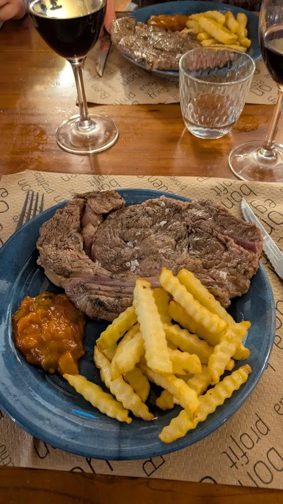 Sean Humby_Bar restaurante La Forquilla_Benissanet_recensione