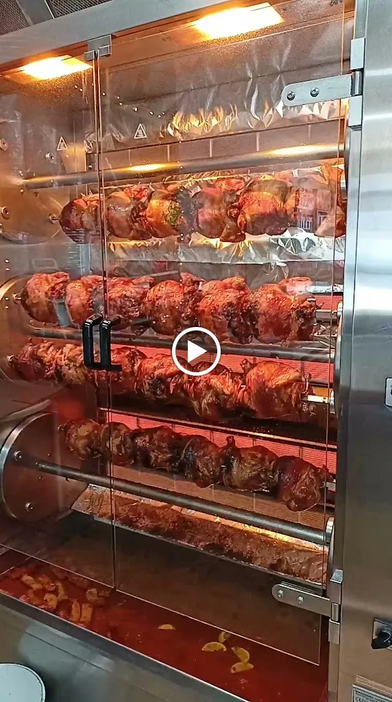 Pollastres Luigi (Pollastres a l'ast) ristorante a Borges del Camp